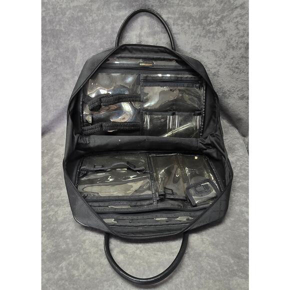 BCBGMAXAZRIA BCBG Overnight Makeup & Toiletries Travel Organizer Bag Satchel - Picture 5 of 16